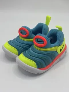 NIKE ダイナモフリー 12cm キッズ スニーカー 美品 人気カラー