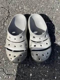 KEEN グレー サンダル