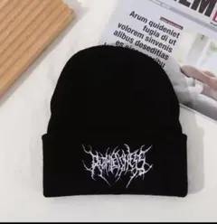 ブラックニット帽秋冬コーデにぴったり秋冬ファションゆるっとかわいい