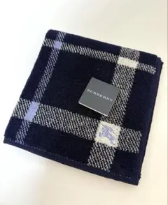 BURBERRY タオルハンカチ ネイビー チェックのサムネイル