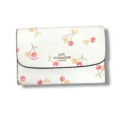 新品・未使用コーチCOACH チェリー柄 二つ折り財布 ホワイト - メルカリ