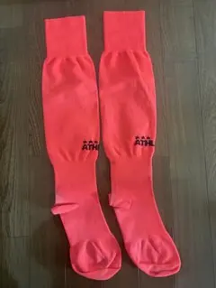 ATHLETAサッカーソックス　レッド　25〜27