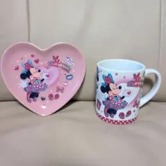 ミニー　パルパルーザ　スーベニア　カップ　プレート　２個セット