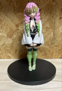 鬼滅の刃　甘露寺蜜璃　フィギュア