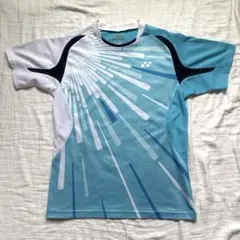 バドミントン　ヨネックス　幾何学模様　白青 バドミントン ヨネックス 幾何学模様 白青 - メルカリ