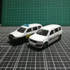 トミカ　トヨタ　プロボックス　防犯パトロールのサムネイル