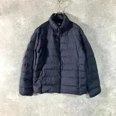 UNIQLO　ウルトラライトダウン　ネイビー　ハイネック　無地　軽量　コンパクト