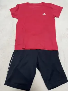 adidasTシャツ　上下