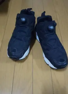 Reebok インスタポンプフューリー OG 黒