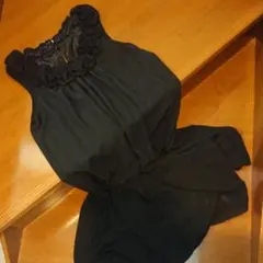 コムサイズム黒ワンピース