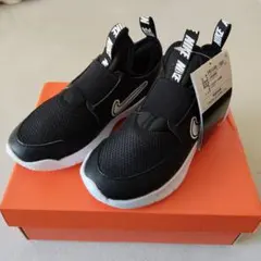 NIKE ナイキ ブラック スニーカー 黒