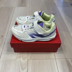 ニューバランス　Flash v7 19.5cm