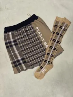 （超美品）パーリーゲイツ、マルチチェック柄、スカートとソックスのセット、サイズ1