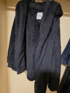 GYDA フード付きボアジャケット ブラック