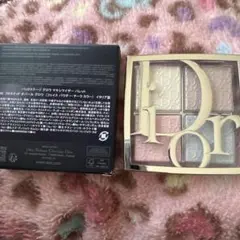 ディオール　バックステージグロウマキシマイザーパレット　002