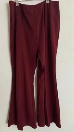 大きいサイズ　バーガンディ フレアパンツ 6L
