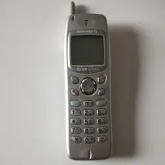 ★TOSHIBA TU-KA Cyber Giga TT-02 ガラケージャンクのサムネイル