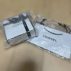 CHANEL ギフトボックス　ショッパー袋
