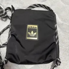 adidas ショルダーバッグ 黒