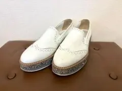 【DIANA＊ローファー】ホワイト＆シルバー＊２４cmのサムネイル