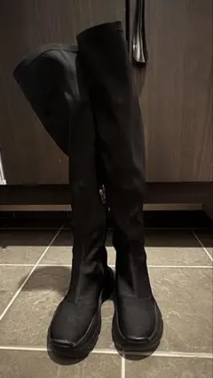 YELLO ロングブーツ　黒 値下げ】YELLO TOKYO BLACK SNEAKER LONG BOOTS ロングソックスブーツ