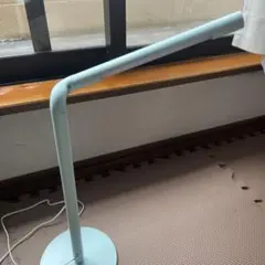 I KEA イケア　LEDデスクライト テーブルライト