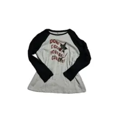 グレー/ブラック プリント長袖Tシャツ