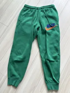 定価税込10450円！NIKE スウェットパンツ　ジョガーパンツ　Mグリーン