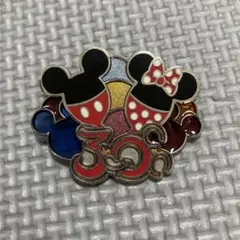 限定品]東京ディズニーリゾート 30周年バッジ - メルカリ