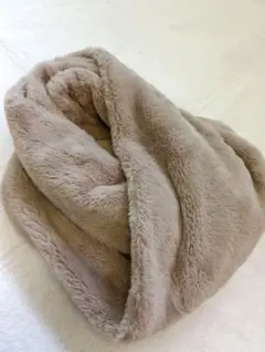☆新品未使用☆ベージュ スヌード☆