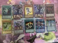 オーバーフレーム　ブラックマジシャン他　遊戯王 まとめ売り 10枚セットのサムネイル