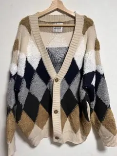 カーディガン ダイヤモンド柄