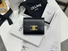 CELINE トリオンフ 三つ折り財布