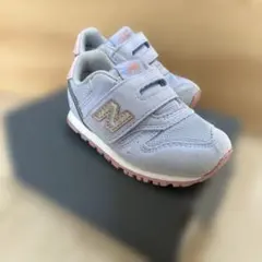 ニューバランス　スニーカー　13cm