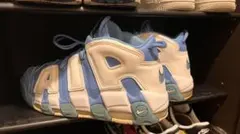 NIKE Air More Uptempo モアテン ユニバーシティのサムネイル