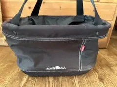 Item thumbnail for item 106ef75e-3e62-4b57-9232-8771dbf9d955