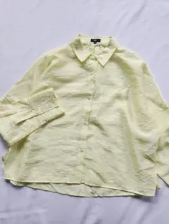 PLST　2025年 プラステ シアークロップドシャツ　イエロー