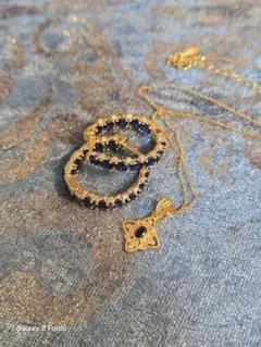 ロイヤルスタイル サファイアブルー ネックレス＆ピアスセット ゴールド