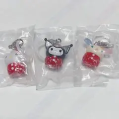 サンリオ いちごめじるしアクセサリー ガチャ キティ クロミ ウサハナ