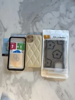 CCWY CASE 花柄 iPhone14ケース クリーム色