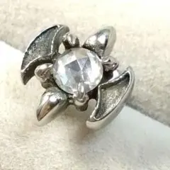 ✨️未使用✨️金属アレルギー対応　サージカルステンレス　ジルコニア　ピアス　片耳