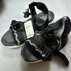 新品　ROXY ロキシー サーフ系　サンダル　25.0cm 25cm 黒のサムネイル