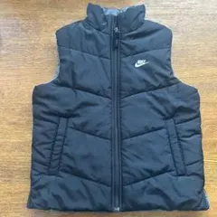 Nike 黒 ダウンベスト 130cm