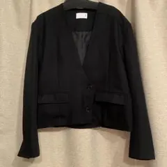 KBF ブラック ノーカラーショートジャケットのサムネイル