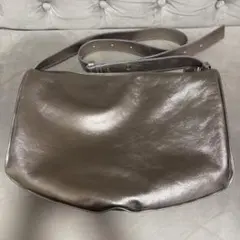 ear PAPILLONNER スワローマチショルダーバッグ　ゴールド