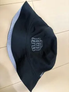 New Era 黒 バケットハット