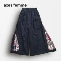 □7106【アクシーズファム】サイド切替ワイドパンツ ペイズリー柄 黒 M