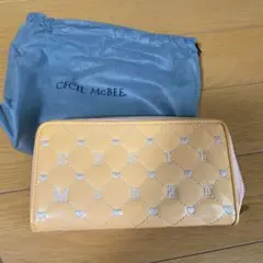 CECIL McBEEセシルマックビー長財布のサムネイル