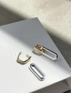 Item thumbnail for item 4cf26482-684f-4efe-8aa9-44322938762f