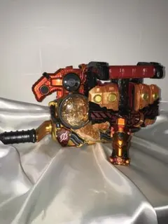 人気！早い物勝ち！仮面ライダービルド　ビルドドライバークローズマグマ仕様セット
